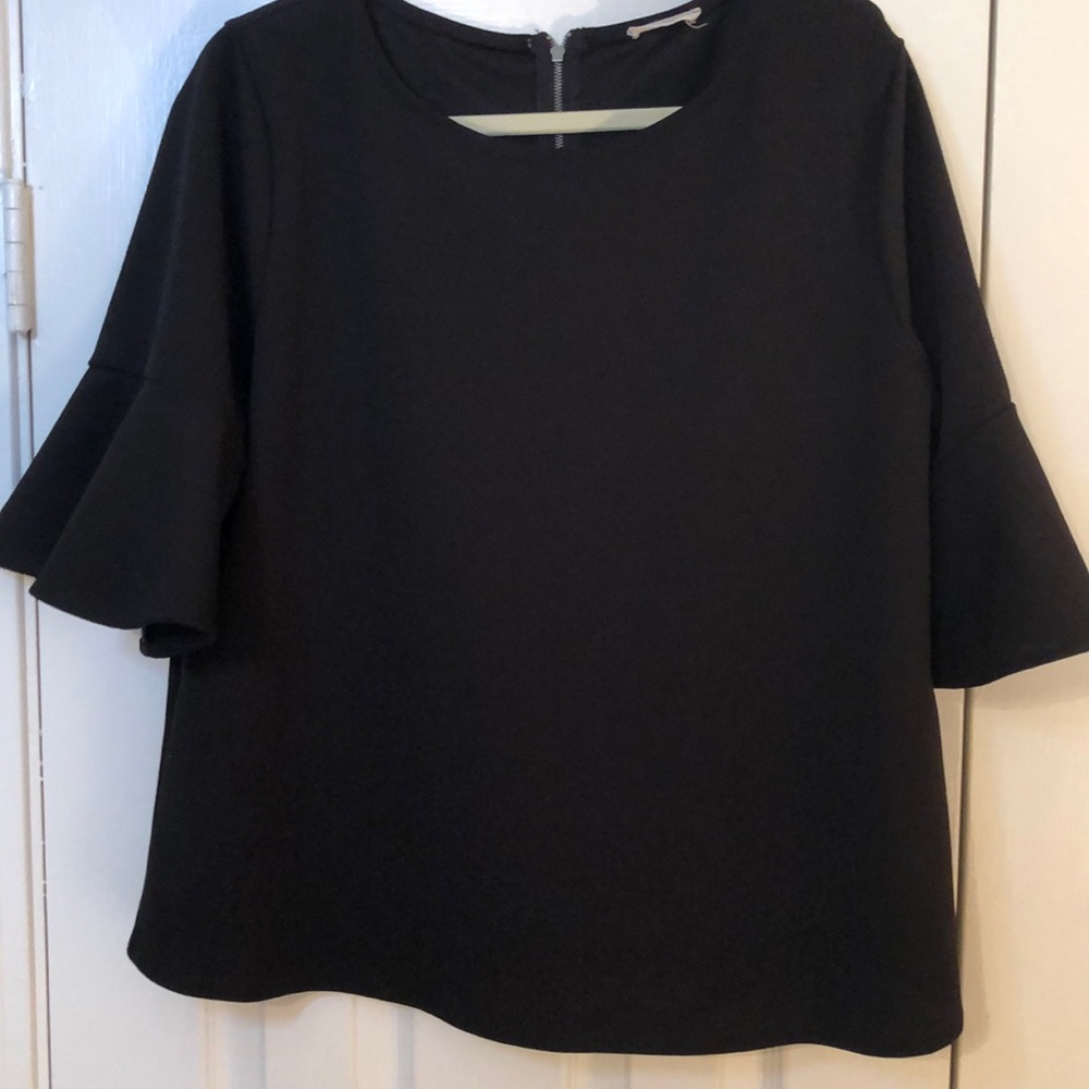 Jella C Bell Sleeve Top